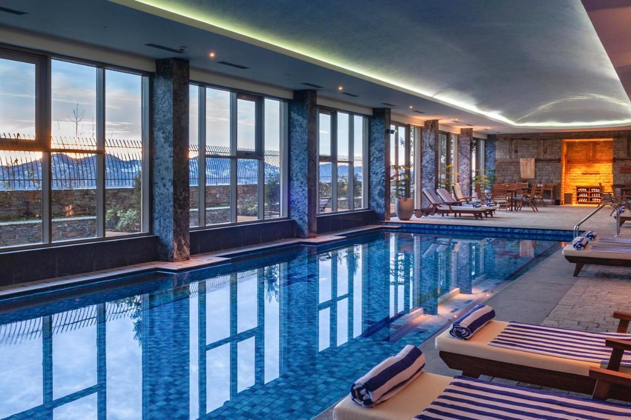 Taj Theog Resort & Spa שימלה מראה חיצוני תמונה
