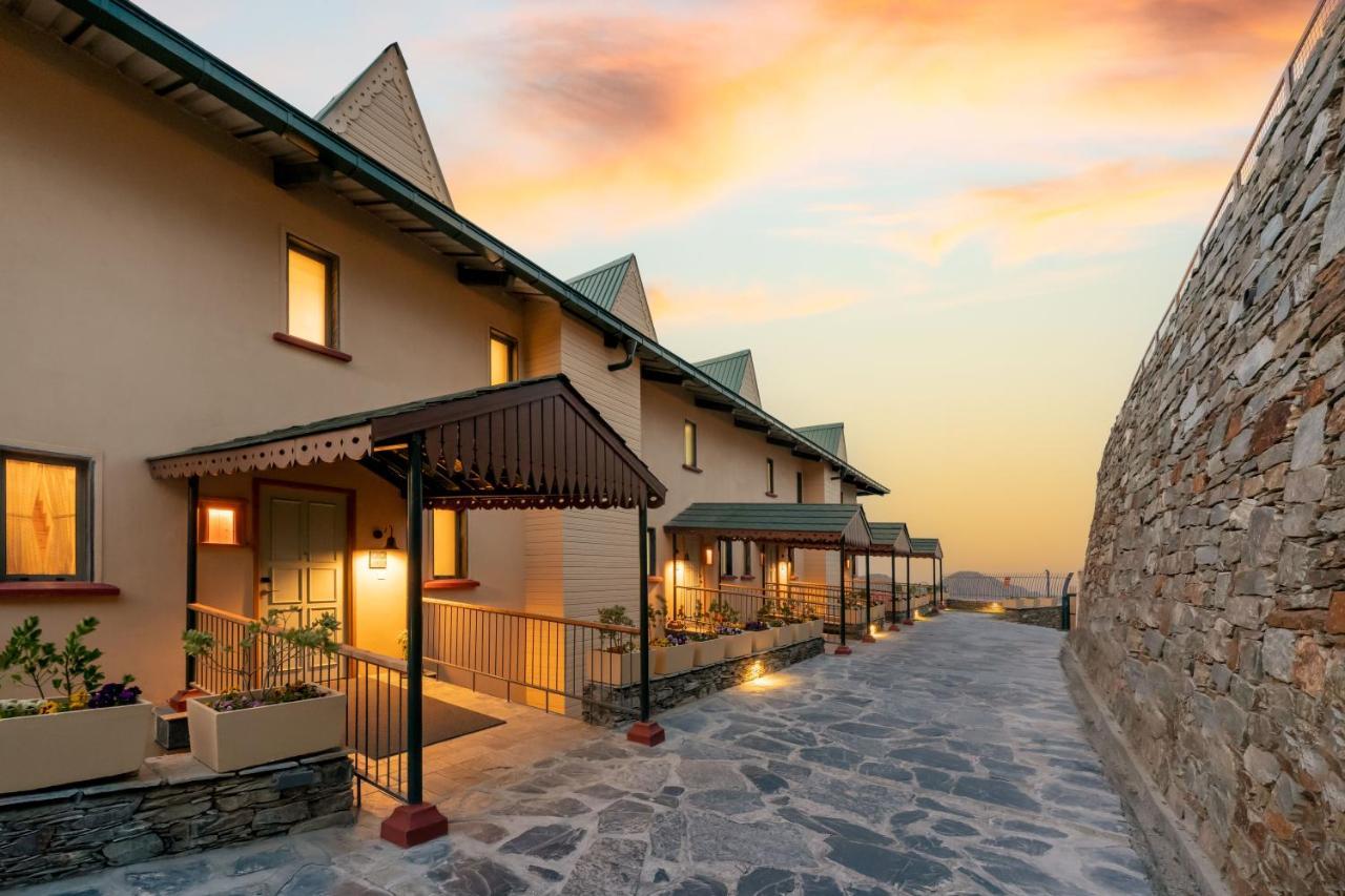 Taj Theog Resort & Spa שימלה מראה חיצוני תמונה